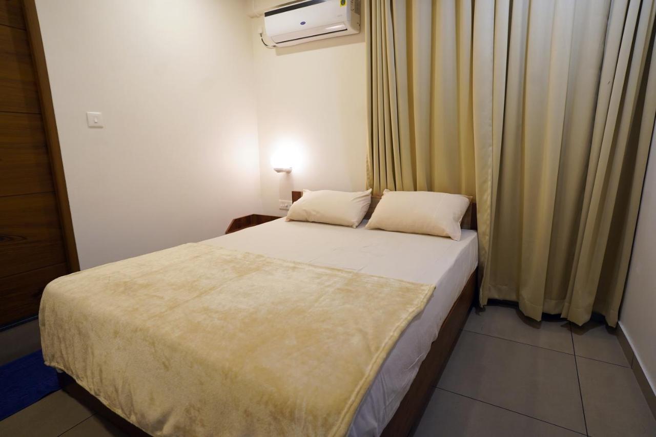 Kadampanattu'S Homestay Kochi Eksteriør billede