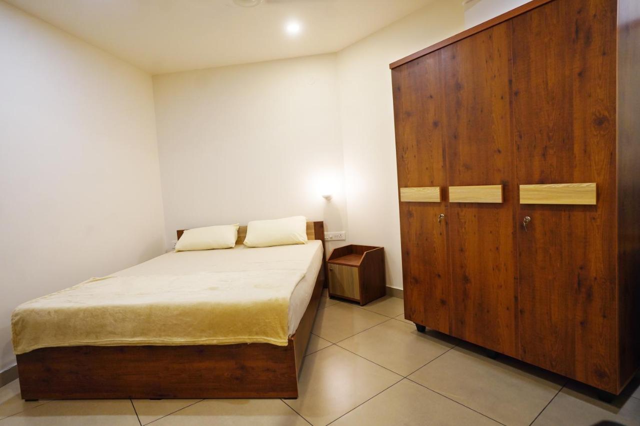 Kadampanattu'S Homestay Kochi Eksteriør billede